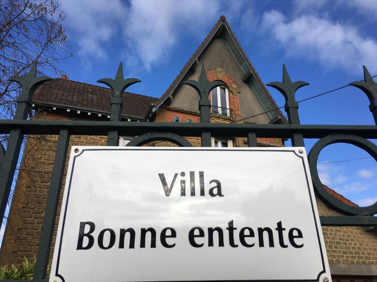 Villa Bonne Entente Donchery Kültér fotó